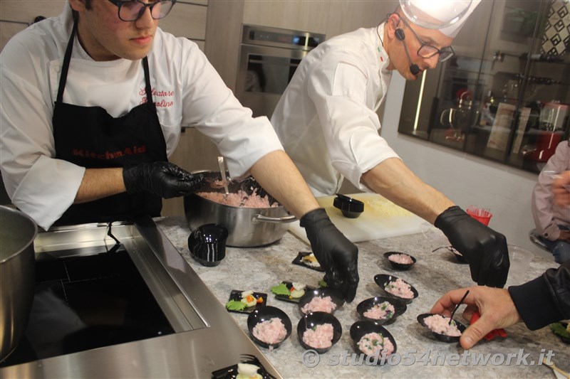 A Gioiosa Jonica, con Scali Arredamenti, inaugura il nuovissimo Show-room di Scavolini - 6 aprile 2019