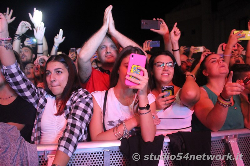 Boomdabash in concerto per il Settembre Rendese, in diretta con Studio54network