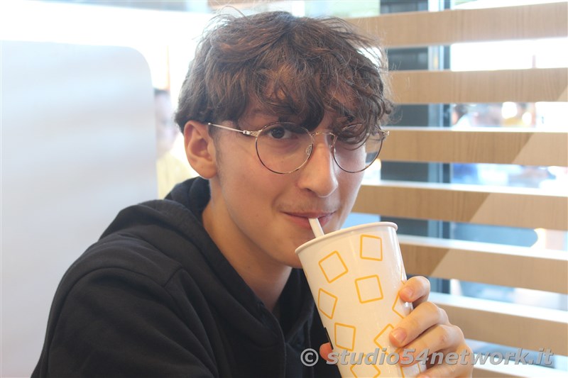 A corigliano Mc Donald's cambia ricetta con il Best Burger! Su Studio54network lo abbiamo assaggiato in anteprima per voi!