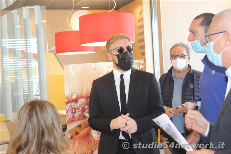 A corigliano Mc Donald's cambia ricetta con il Best Burger! Su Studio54network lo abbiamo assaggiato in anteprima per voi!
