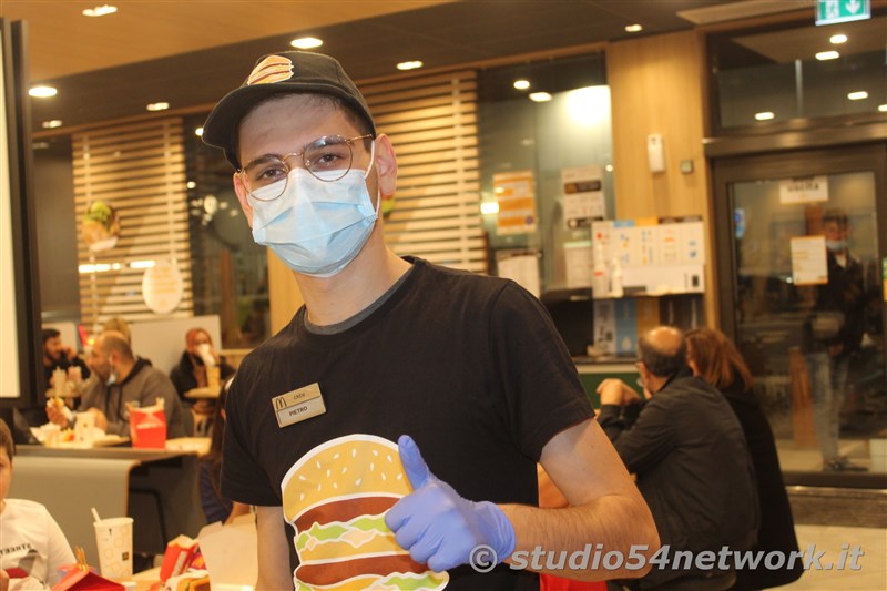 A corigliano Mc Donald's cambia ricetta con il Best Burger! Su Studio54network lo abbiamo assaggiato in anteprima per v