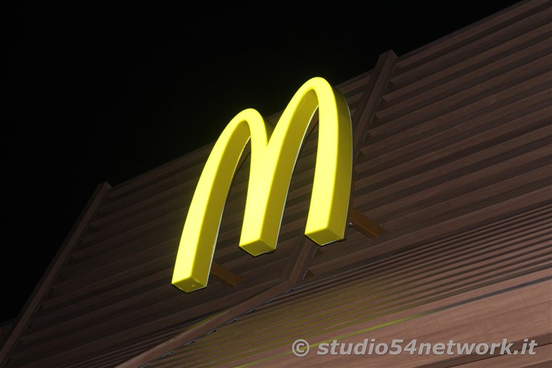 A corigliano Mc Donald's cambia ricetta con il Best Burger! Su Studio54network lo abbiamo assaggiato in anteprima per v