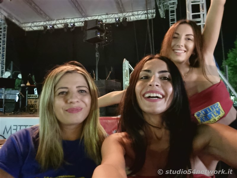 Grande successo per l'attesa Irene Grandi, in concerto a Rende su Via Rossini, per il Settembre Rendese 2021. In diretta solo su Studio54network!