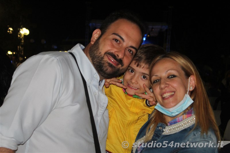 Grande successo per l'attesa Irene Grandi, in concerto a Rende su Via Rossini, per il Settembre Rendese 2021. In diretta solo su Studio54network!