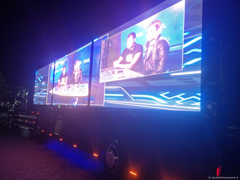 Grande successo per l'attesa Irene Grandi, in concerto a Rende su Via Rossini, per il Settembre Rendese 2021. In diretta solo su Studio54network!