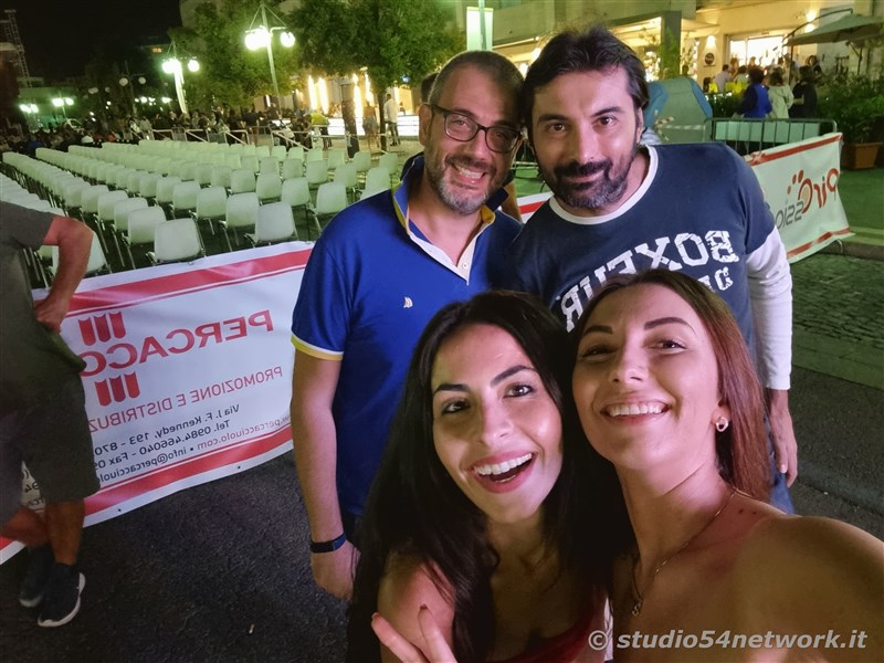 Grande successo per l'attesa Irene Grandi, in concerto a Rende su Via Rossini, per il Settembre Rendese 2021. In diretta solo su Studio54network!