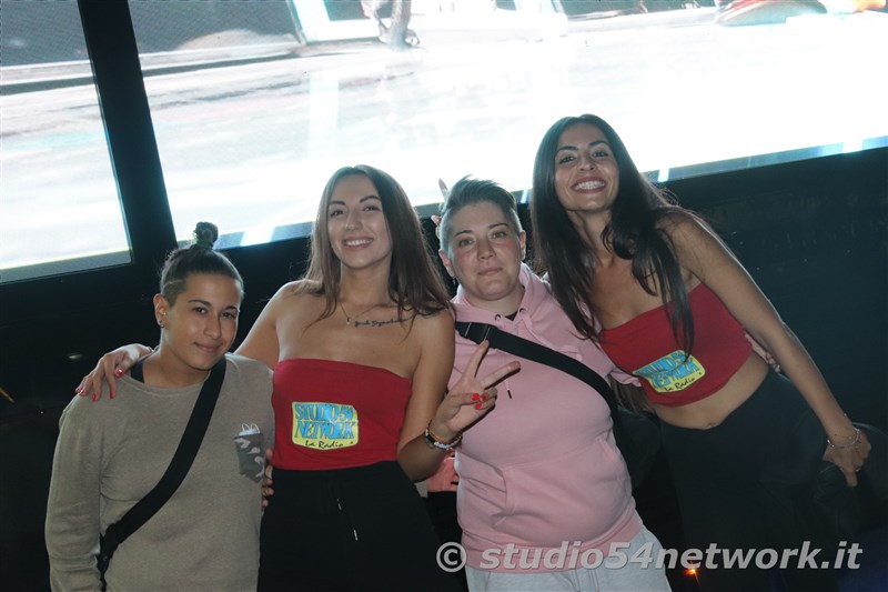 Grande successo per l'attesa Irene Grandi, in concerto a Rende su Via Rossini, per il Settembre Rendese 2021. In diretta solo su Studio54network!