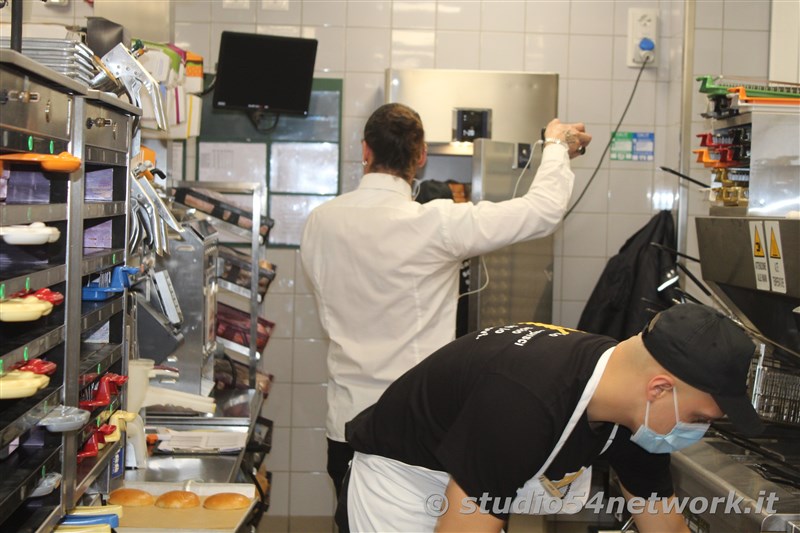 A Rende Mc Donald's cambia ricetta con il Best Burger! Su Studio54network lo abbiamo assaggiato in anteprima per voi!