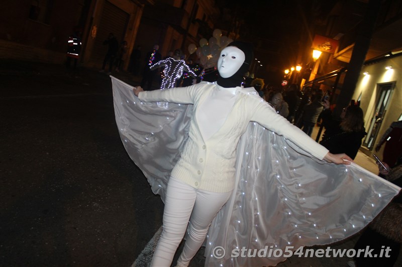 Soldout Zero Gravity, il gran ballo di Carnevale, a Melicucco, nel Centro Storico, con Studio54network