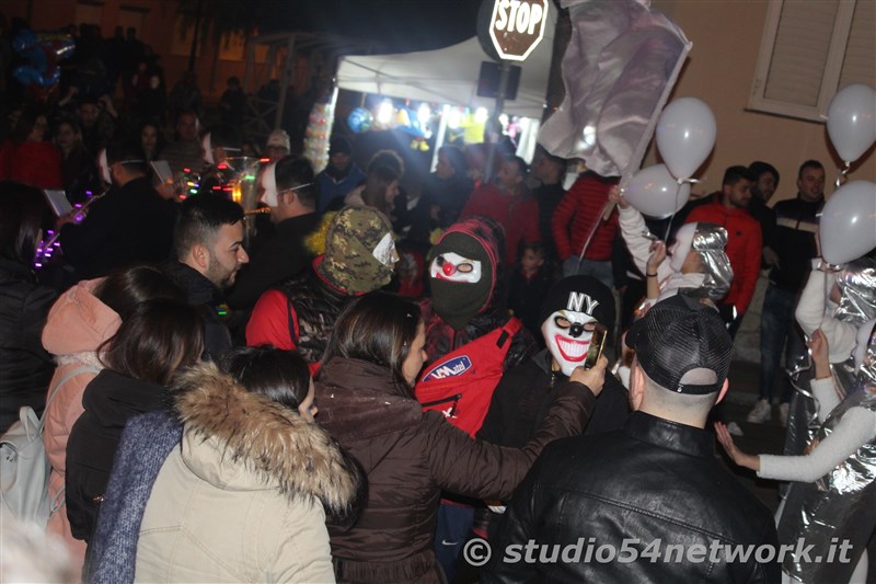 Soldout Zero Gravity, il gran ballo di Carnevale, a Melicucco, nel Centro Storico, con Studio54network