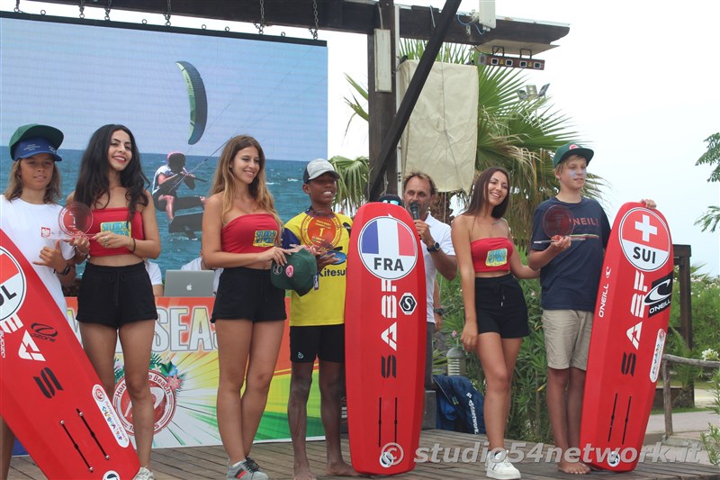 Con Studio54network, ritornano i Mondiali di Kite in Calabria, ritornano all'Hangloose beach di Gizzeria