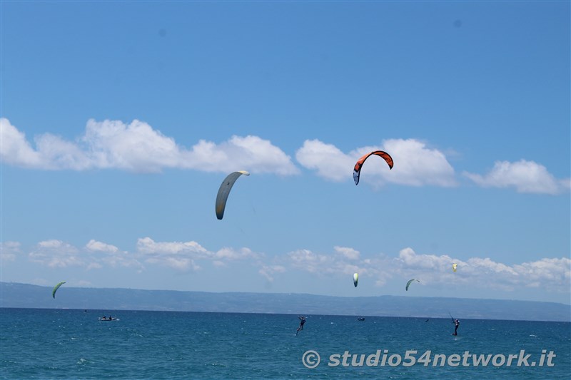 Con Studio54network, ritornano i Mondiali di Kite in Calabria, ritornano all'Hangloose beach di Gizzeria