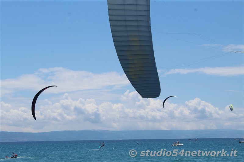 Con Studio54network, ritornano i Mondiali di Kite in Calabria, ritornano all'Hangloose beach di Gizzeria