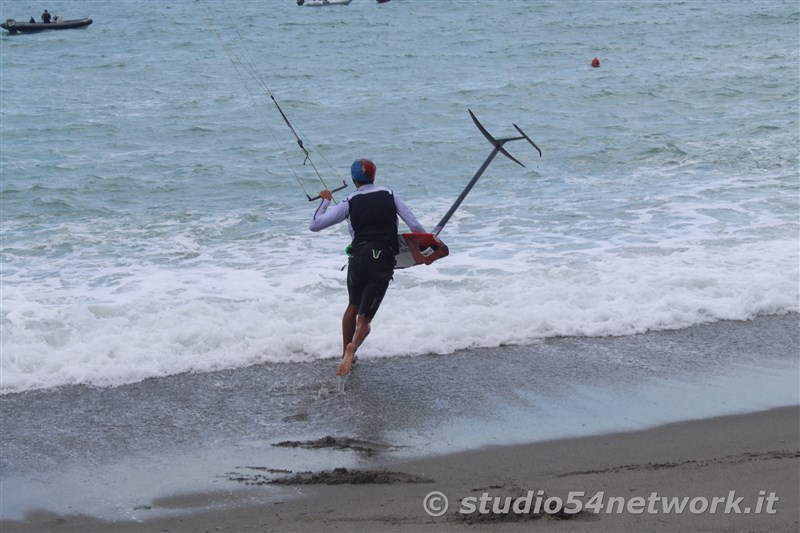 Con Studio54network, ritornano i Mondiali di Kite in Calabria, ritornano all'Hangloose beach di Gizzeria