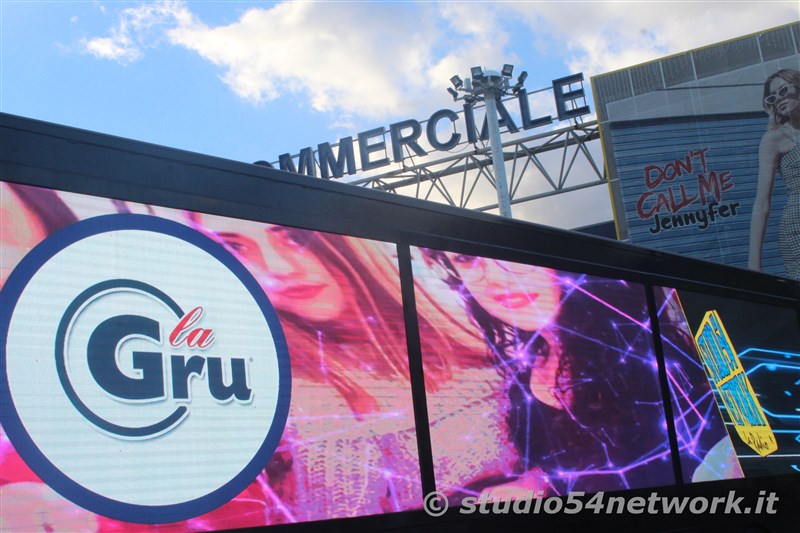 A Siderno, grande festa per i 20 anni del Centro commerciale La Gru, in diretta su Studio54network