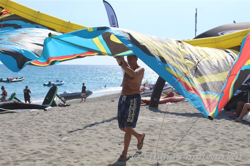 Con Studio54network, ritornano i Mondiali di Kite in Calabria, ritornano all'Hangloose beach di Gizzeria