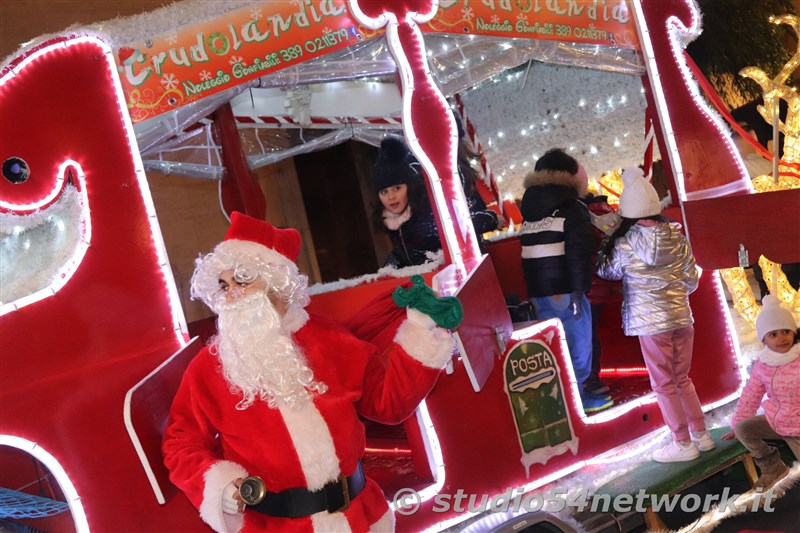 Si accendono le luci di Natale a Catanzaro, con Studio54network