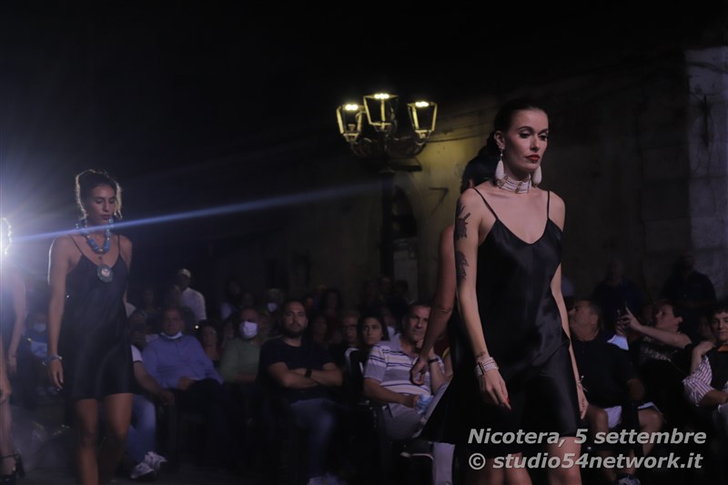 vivere-col-mare-a-nicotera-marina-con-studio54network