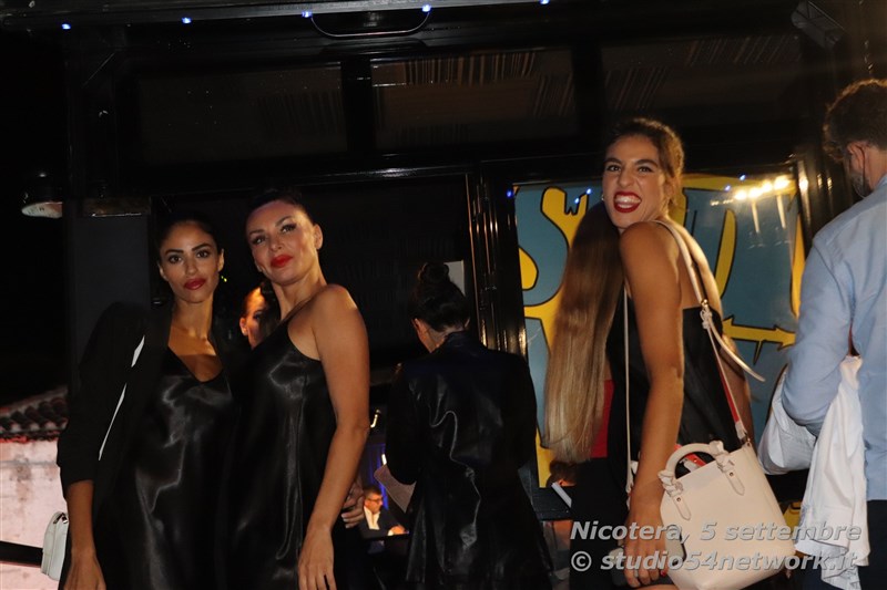 vivere-col-mare-a-nicotera-marina-con-studio54network