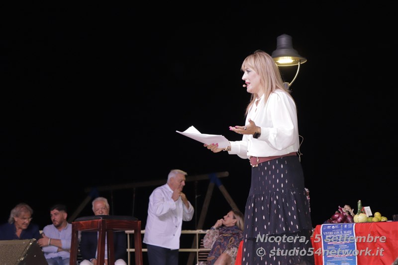 vivere-col-mare-a-nicotera-marina-con-studio54network