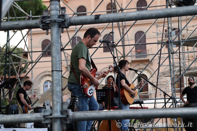 Una grande festa a Messina, in Piazza Duomo, con Carmen Consoli in concerto, in diretta su Studio4network!