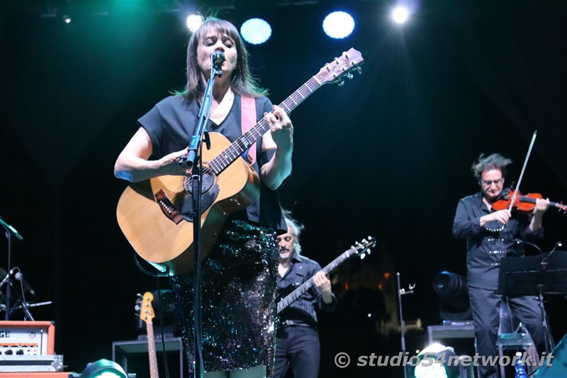 Una grande festa a Messina, in Piazza Duomo, con Carmen Consoli in concerto, in diretta su Studio4network!