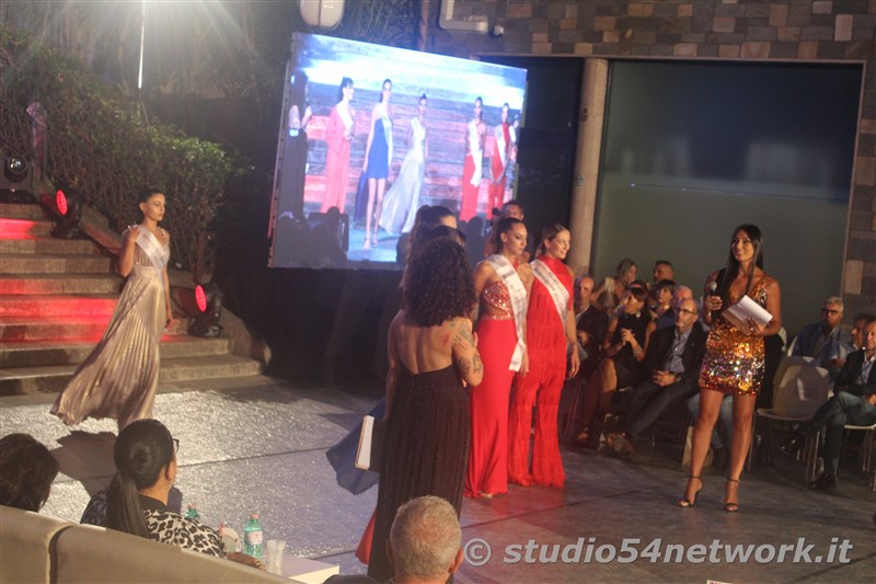 Una Grande festa conclude l'avventura 2022 di Miss Italia in Calabria, a Cosenza, in diretta su Studio54network! 