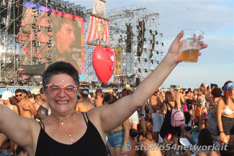 Il Jova Beach Party ritorna in Calabria, a Roccella Jonica, in diretta su Studio54network per Calabria Straordinaria