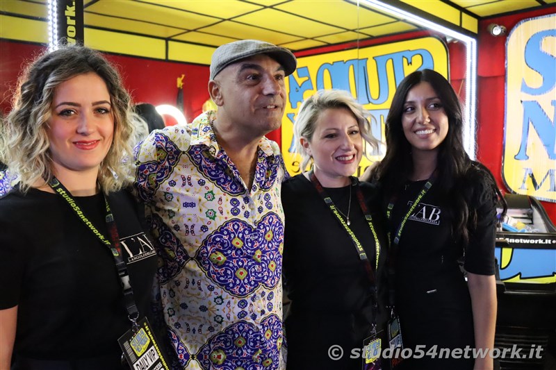 Una festa pazzesca, con Studio54network e il suo 54FreStyle. Sul palco Bianca Atzei, Sud Sound System e Dj Jad & Wlady con tutt