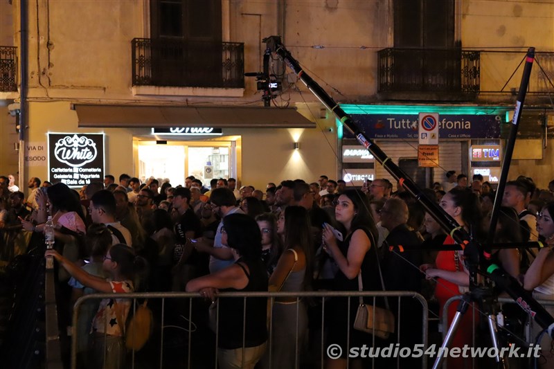 Una festa pazzesca, con Studio54network e il suo 54FreStyle. Sul palco Bianca Atzei, Sud Sound System e Dj Jad & Wlady con tutt