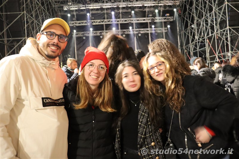 Grande la festa, con in Negramaro, in Piazza Duomo a Messina,  su Studio54network