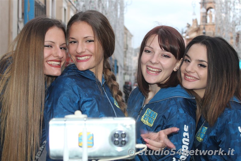 Una Grande festa  stata la Notte Bianca di Biancavilla, con Studio54network, Sasa Salvaggio, Roy Paci e Lello Analfino! 