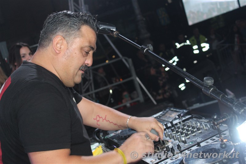 Una Grande festa  stata la Notte Bianca di Biancavilla, con Studio54network, Sasa Salvaggio, Roy Paci e Lello Analfino! 