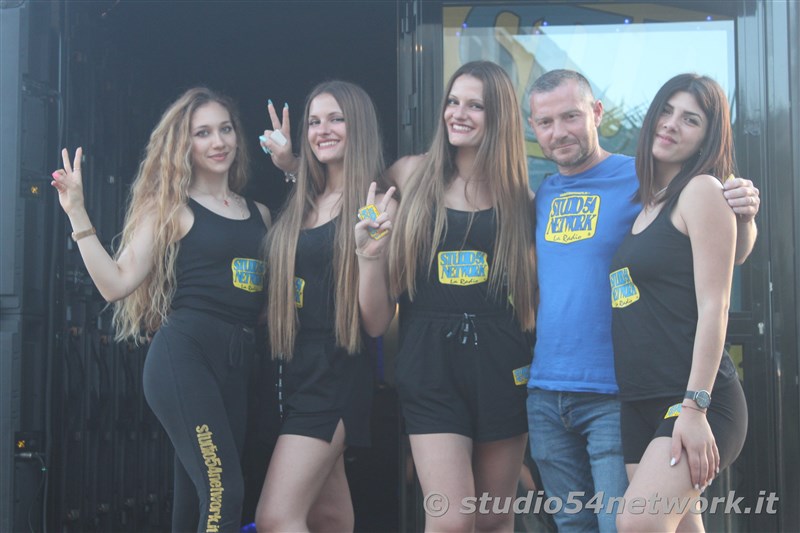E' RupesInTour, con l'Amaro Rupes e Studio54network. Una grande festa nei Supermercati Conad di Crotone!