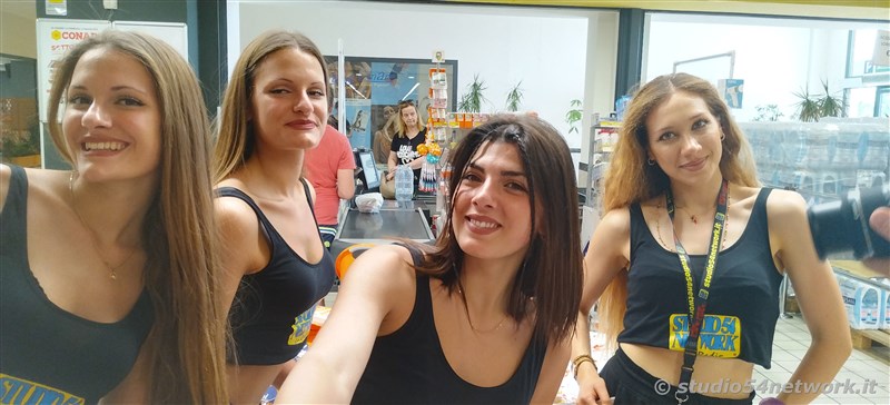 E' RupesInTour, con l'Amaro Rupes e Studio54network. Una grandissima festa al Parco commerciale La Rocca di Sellia Marina!