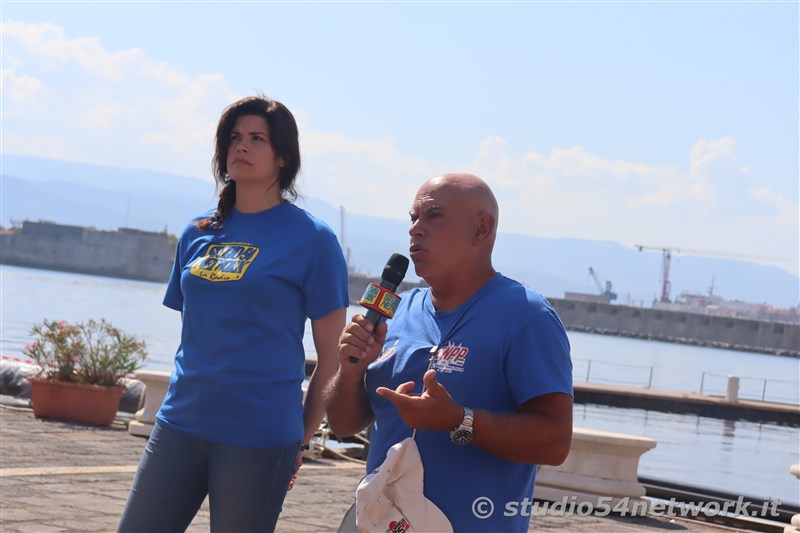 Un appuntamento unico, suggestivo ed esclusivo, per un intero weekend, sullo Stretto di Messina. E' Vele dello Stretto 2002