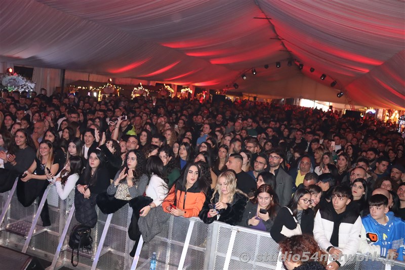 Grande la festa, nel Winterland di Siderno, con i Boomdabash, su Studio54network