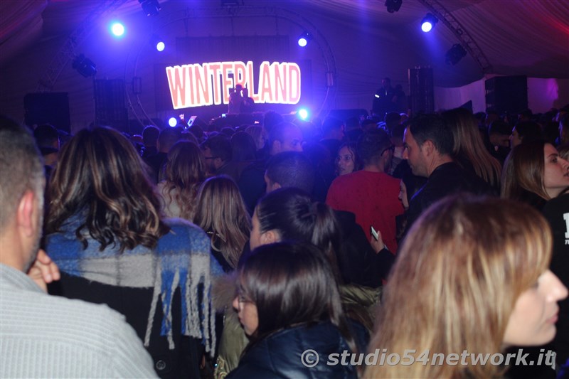 Grande la festa, nel Winterland di Siderno, con Rocco Hunt, su Studio54network