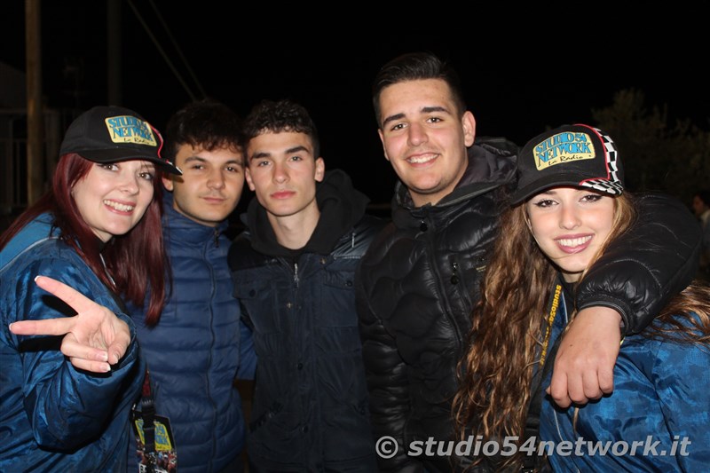 Soldout per il 54FreeStyle, nel Centro storico di Corigliano, per la Festa di San Francesco di Paola. Sul plalco Morgan, Dj Jad