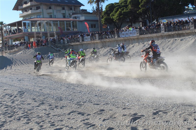 Sul lungomare di Marina di Gioiosa la Finalissima del Marecross 2023, anche su Studio54network