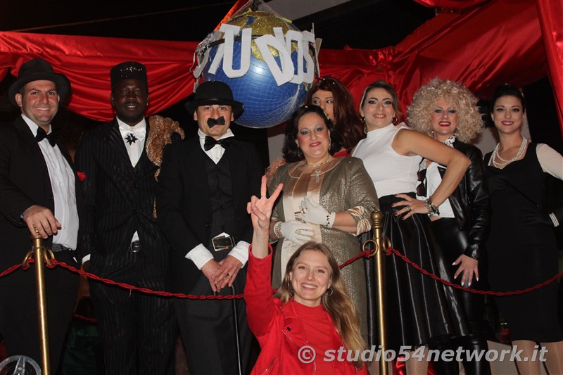 E' una grande festa ad Ardore, con il IV Carnevale della Locride e Area54, il djset di Studio54network!