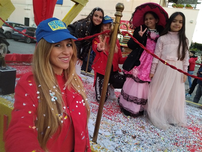 E' una grande festa ad Ardore, con il IV Carnevale della Locride e Area54, il djset di Studio54network!