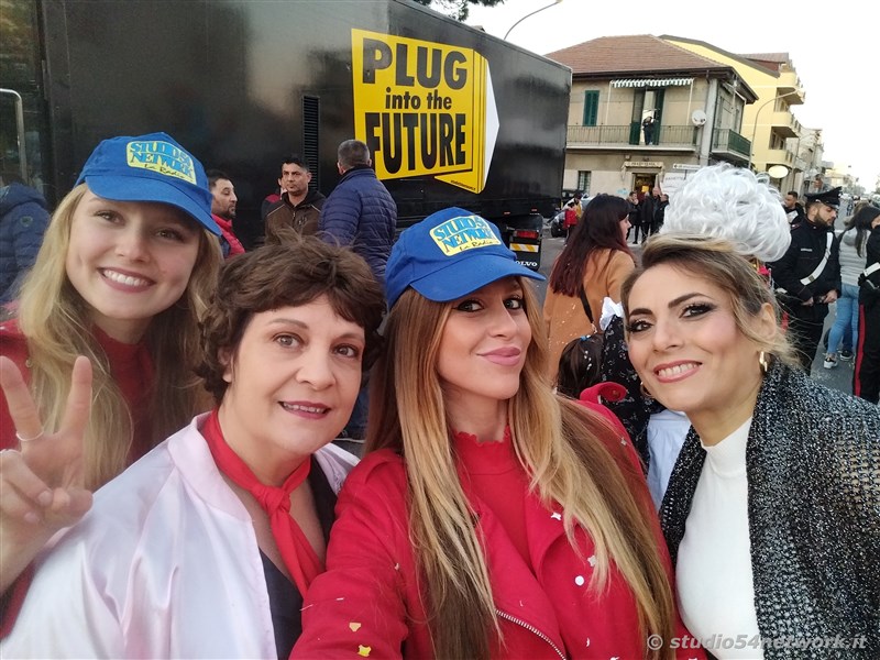 E' una grande festa ad Ardore, con il IV Carnevale della Locride e Area54, il djset di Studio54network!