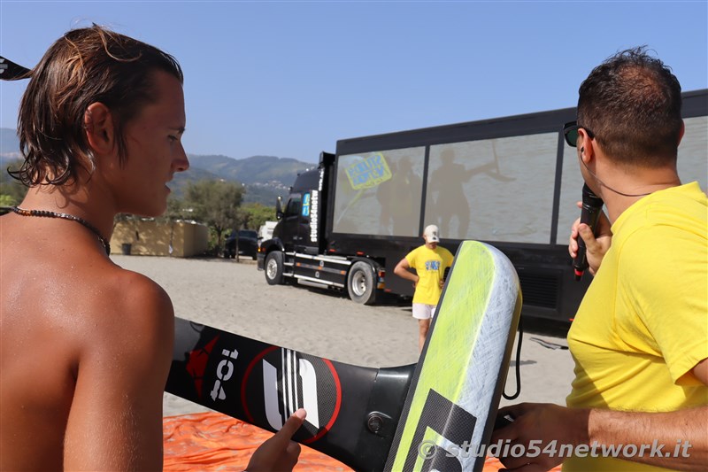 In Calabria, all'Hangloosebeach di Gizzeria, Formula Kite Youth World Championship, su Studio54network 