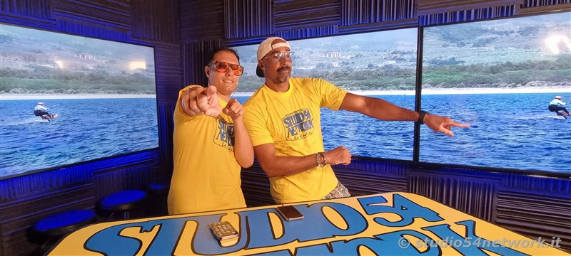 In Calabria, all'Hangloosebeach di Gizzeria, Formula Kite Youth World Championship, su Studio54network 
