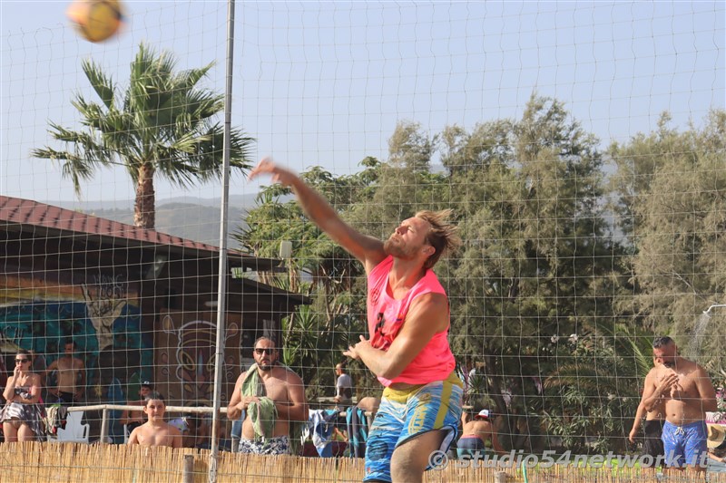 In Calabria, all'Hangloosebeach di Gizzeria, Formula Kite Youth World Championship, su Studio54network 