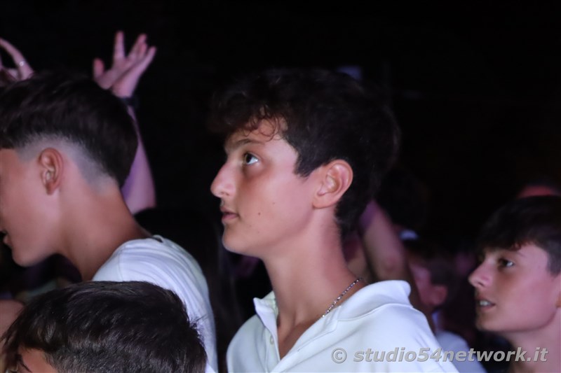 E' un grande successo la Notte Bianca di Torre Melissa, con Studio54network