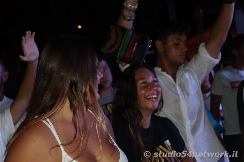 E' un grande successo la Notte Bianca di Torre Melissa, con Studio54network