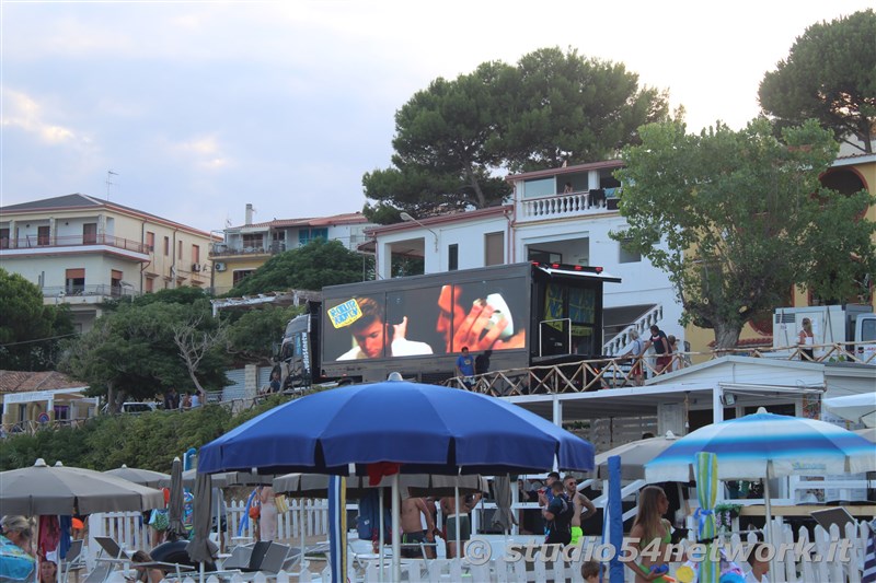 La Notte di San Lorenzo sulla spiaggia di Capo Rizzuto, sotto le Stelle Cadenti, con Studio54network