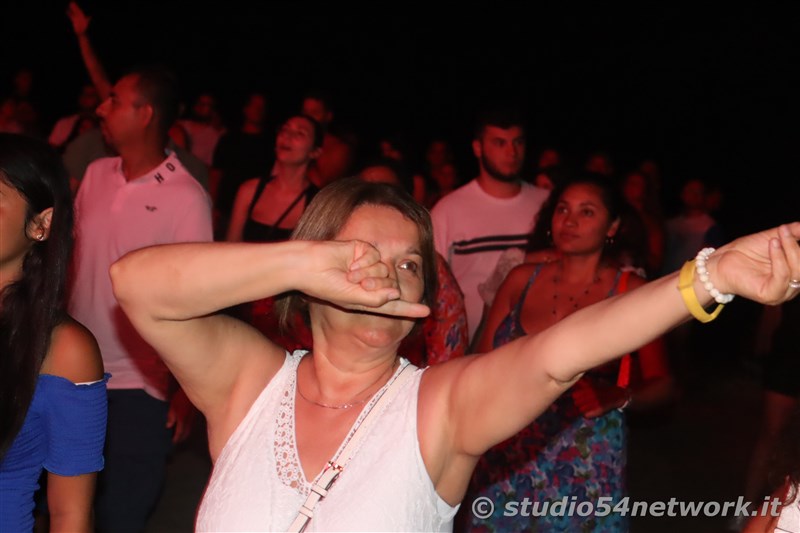 La Notte di San Lorenzo sulla spiaggia di Capo Rizzuto, sotto le Stelle Cadenti, con Studio54network